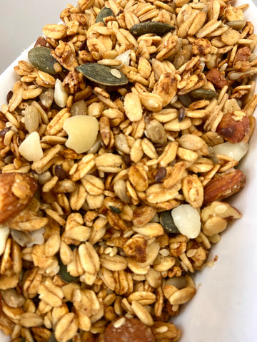 Fruitless Hemp & Macadamia Muesli